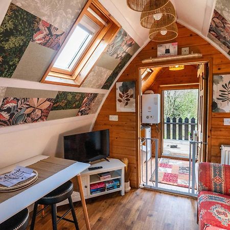 Robin Nest - Cosy Shepherd'S Hut Hideaway Callington Bagian luar foto