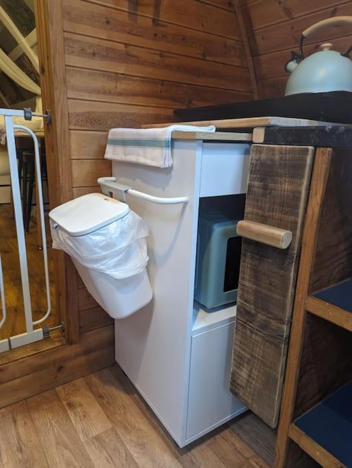 Robin Nest - Cosy Shepherd'S Hut Hideaway Callington Bagian luar foto