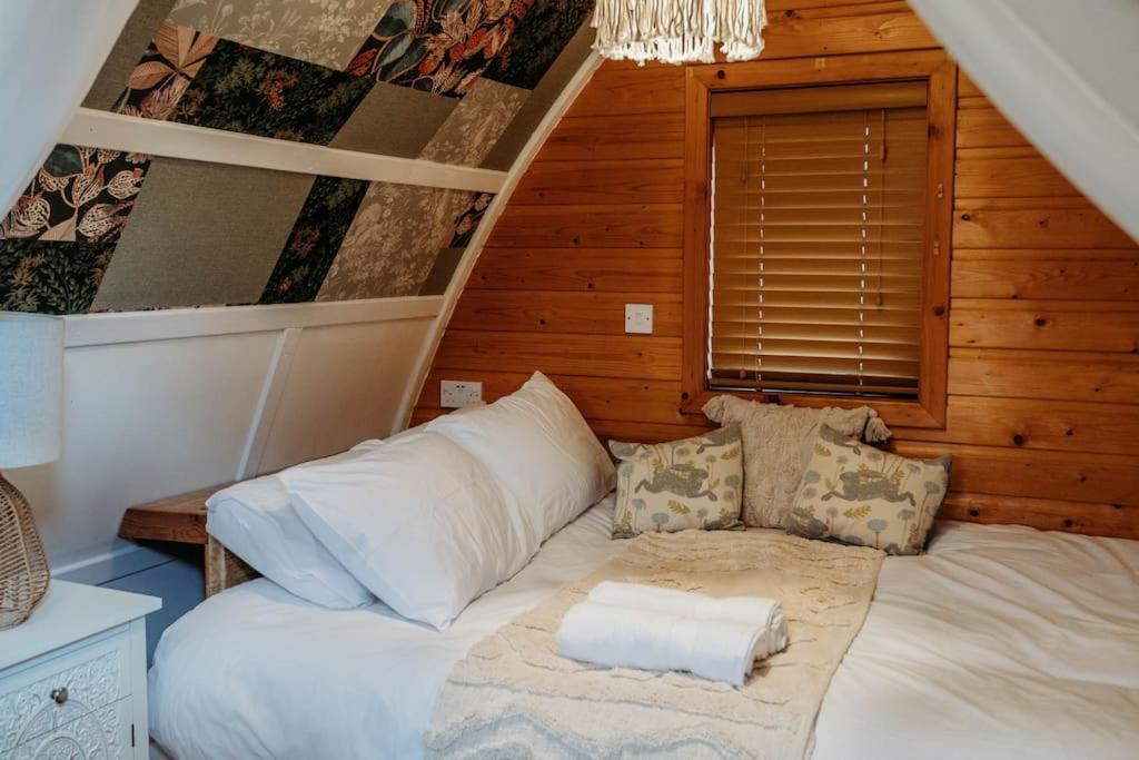 Robin Nest - Cosy Shepherd'S Hut Hideaway Callington Bagian luar foto
