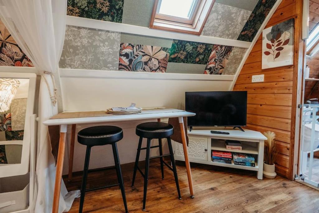 Robin Nest - Cosy Shepherd'S Hut Hideaway Callington Bagian luar foto
